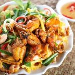 Ếch xào măng cay ngon không thể cưỡng lại được