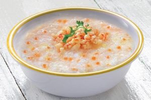 Cách nấu cháo tôm thơm ngon đơn giản tại nhà
